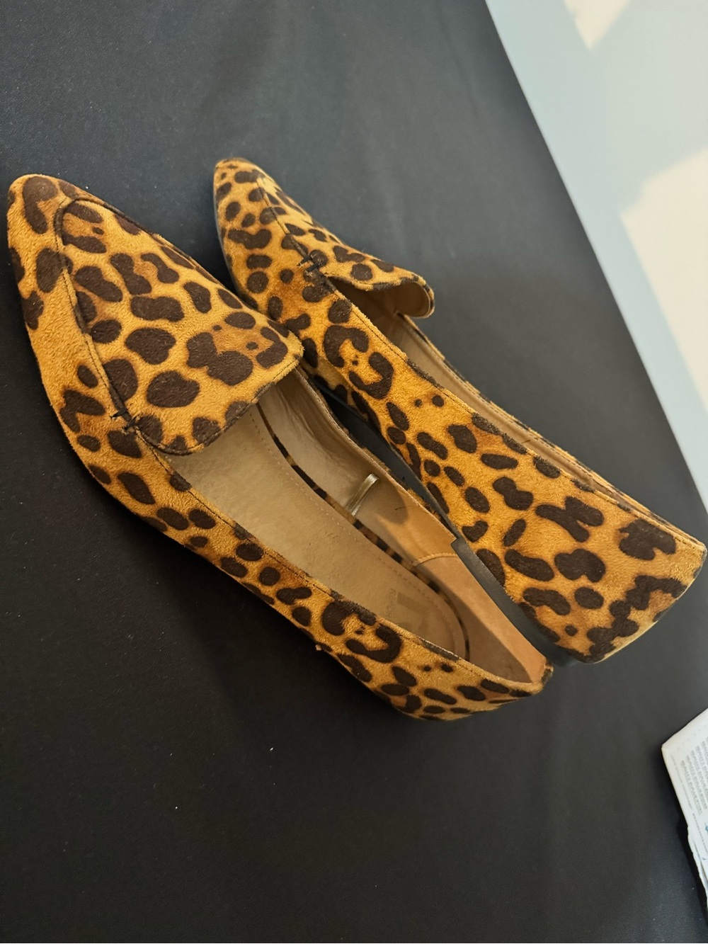 Leopard Print Pointed Toe Flats - Tan/Brown